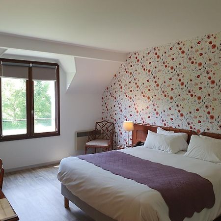 Hotel Restaurant Le Relais De Pouilly Екстер'єр фото