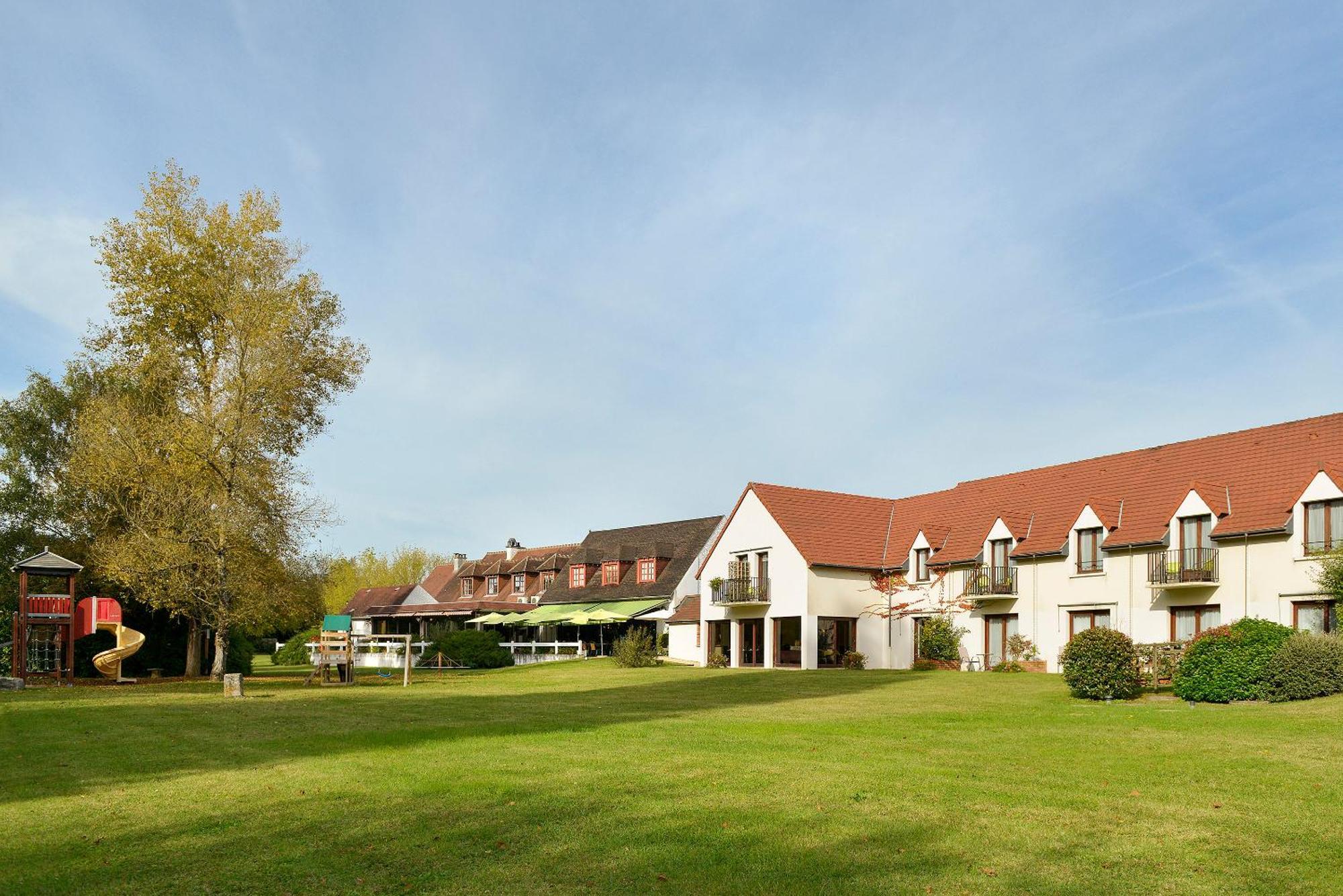 Hotel Restaurant Le Relais De Pouilly Екстер'єр фото