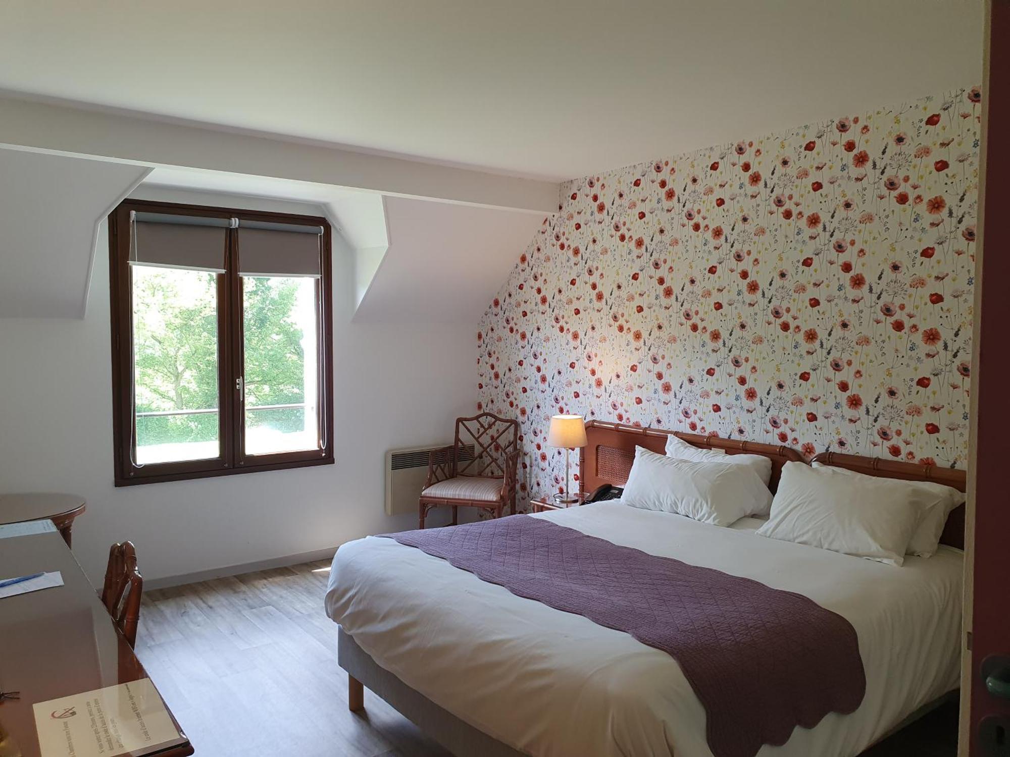 Hotel Restaurant Le Relais De Pouilly Екстер'єр фото