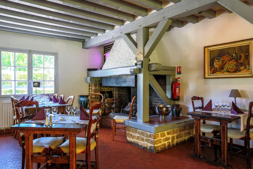 Hotel Restaurant Le Relais De Pouilly Екстер'єр фото