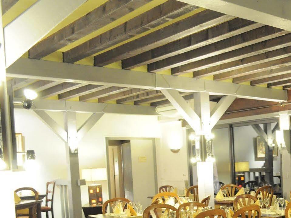 Hotel Restaurant Le Relais De Pouilly Екстер'єр фото